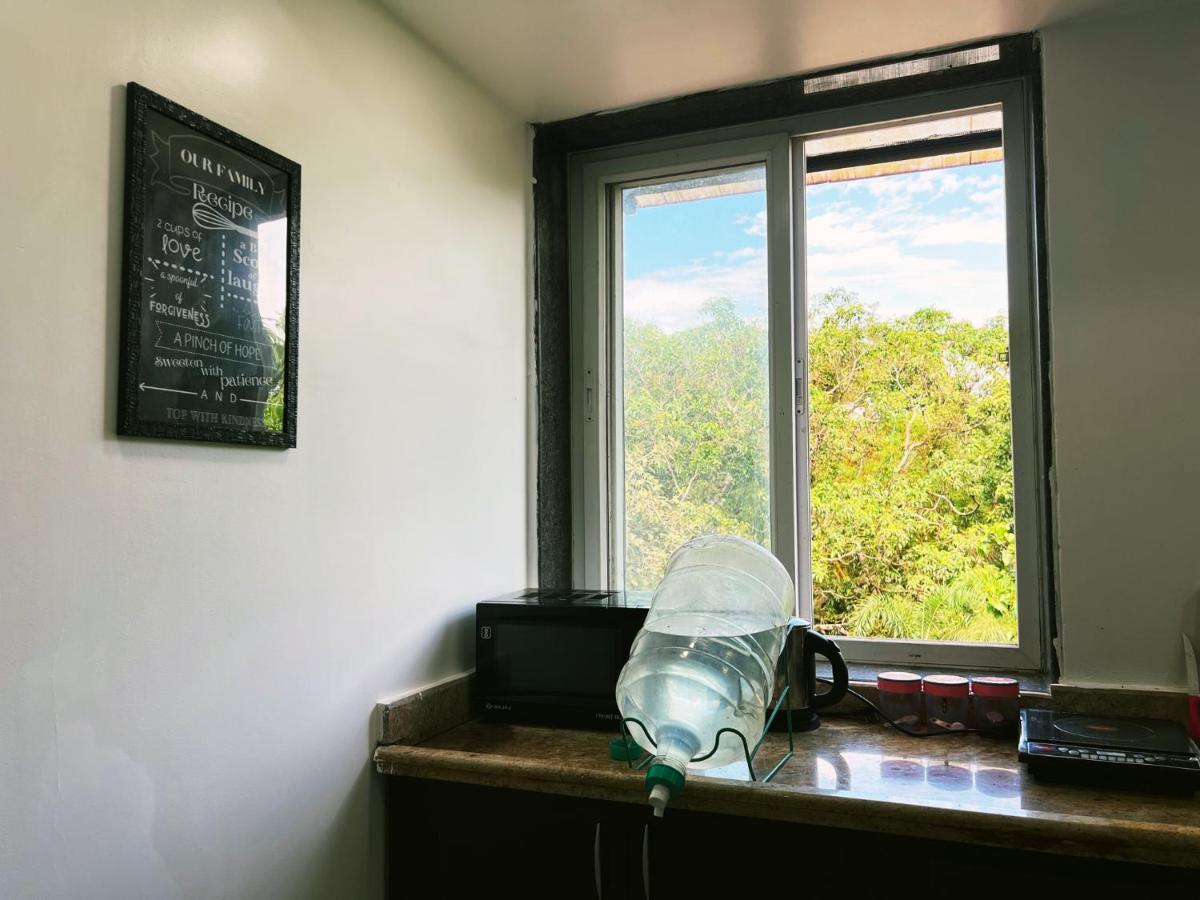 Luxurious Nirvana Apartments Вагатор Екстериор снимка